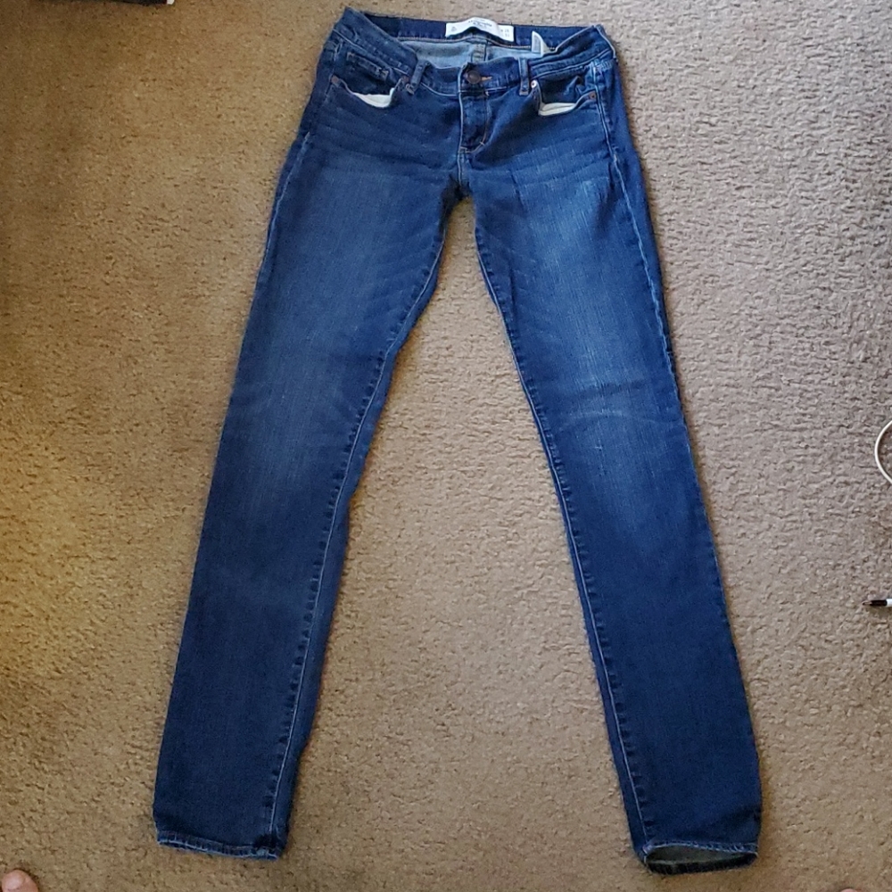 Abercrombie and Fitch skinny jeans W26 L33